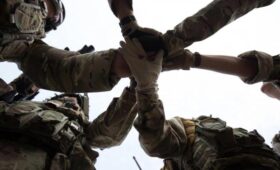 Впервые после войны в Ираке: 1400 британских военных достались Европе гражданским паромом