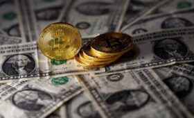 Биткоин набирает обороты: цена криптовалюты выросла до максимума с конца января