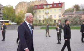 В Украину впервые за много лет прибыл король Швеции (видео)