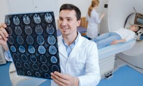 Точность, которой можно доверять: почему Philips MX8000 и врачи высшей категории — идеальная пара в КТ-диагностике