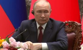 Худший результат за последний год: россияне недовольны работой Путина в мае
