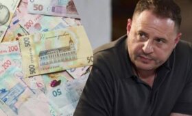 Кто дал деньги на залог для Ермака: СМИ назвали фамилии и суммы