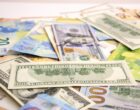 Гривня ослабла по отношению к доллару: Нацбанк установил официальный курс валют на 5 мая