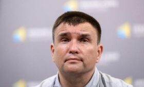 Китай играет по своим правилам: Климкин оценил визит Путина в страну после Трампа