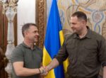 Тренер сборной Ребров внес залог в размере 30 млн грн за Ермака, – СМИ