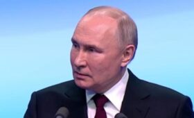 Военный парад в Москве стал для Путина главным испытанием, — Politico