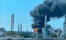 В Венгрии произошел мощный взрыв на заводе крупнейшей нефтяной компании страны: что известно