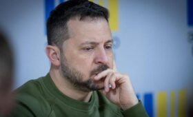 С Кремлем провели воспитательную беседу, но обстрел Киева все еще возможен, – Зеленский
