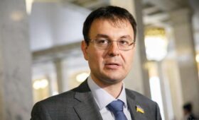 Нардеп Гетманцев провел майский отпуск во Франции: в Верховной Раде отказались объяснить основания выезда