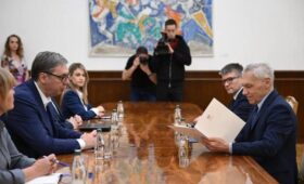Вучич передал Путину поздравительное письмо ко Дню Победы
