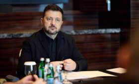 Зеленский отверг идею частичного членства Украины в Евросоюзе, — Bloomberg