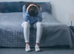 В стране почти 90% граждан «хронически истощены» и нуждаются в помощи, — психотерапевт