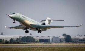 Dassault провела первый полет совершенно нового самолета, который будет иметь статус флагмана