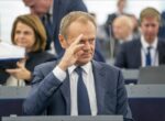 «Стратегическая ошибка»: Туск призвал снизить напряженность между Польшей и Украиной