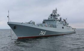 Российский фрегат произвел выстрелы в сторону британской яхты в Ла-Манше