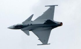 Шведские самолеты перехватили бомбардировщики РФ одновременно в двух районах Балтики