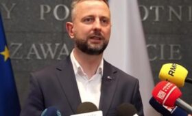 С Бандерой Украина не войдет в Европейский Союз, – заявил министр обороны Польши