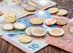 Украина получила первый транш по кредиту на €90 миллиардов