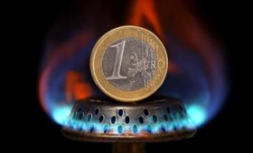 Европа рискует встретить зиму с самыми низкими запасами газа за последние 15 лет, – FT