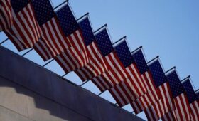 Палата представителей США одобрила новые санкции против России и помощь Украине