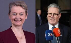 Глава МИД Британии призвала Стармера уйти в отставку, — Sky News