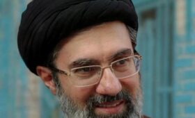Верховный лидер Ирана назвал месть за убийство своего отца «неизбежной»