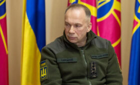 Генеральный штаб прояснил ситуацию с отставкой Сырского