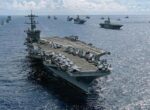 Китай построил в пустыне копии кораблей США и атакует их ракетами, — СМИ
