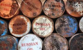 В море скопились гигантские объемы российской нефти: что произошло