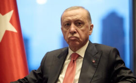 Эрдоган подарил топ-руководителям Евросоюза роскошные пистолеты, – Politico