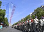 Украинские пилоты на Mirage приняли участие в главном военном параде Франции (видео)