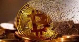 Биткоин обвалился до минимума за почти два года: сколько стоит криптовалюта сегодня