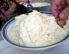 Не творог: назван сыр, который помогает сохранить мышцы после 60 лет