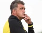 Экс-тренера сборной Украины по футболу оштрафовали за русский язык
