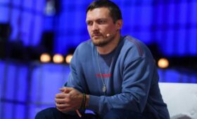 «Этому человеку не место здесь»: Усик резко осудил решение МОК по России на Олимпиаде