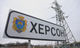 Из-за ночного обстрела РФ Херсон погрузился в блэкаут