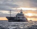 Военные корабли Королевского флота в течение трёх дней отслеживали российские суда
