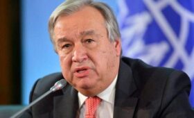 Генсек ООН осудил массированные удары по Украине, но назвал эскалацией атаки в тыл России