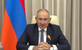 Премьер-министр Армении Никол Пашинян объявил об отставке