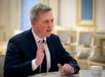 Тесно связан с Украиной: министр армии США может уйти в отставку, – WSJ