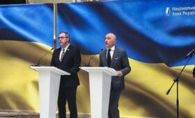 В Украине выпустят памятную монету в честь Иоанна Павла II