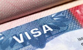 США приостановили рассмотрение иммиграционных виз: чего ждать заявителям