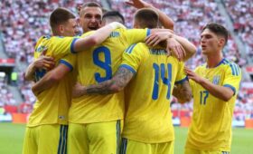 Стала известна заявка сборной Украины на матч с Венгрией: выбыли семь футболистов