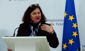 Посол ЕС в Украине больше не спит в своей кровати из-за российских обстрелов