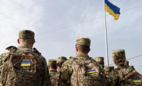 Ни один из союзников не выделит Украине деньги на зарплаты военным, – экономист