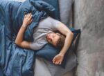 Учёные определили идеальную длительность сна, которая замедляет старение, и это не 8 часов