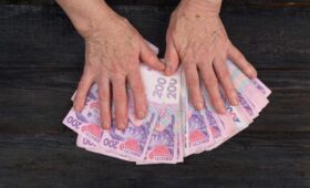 Всемирный банк перечислил Украине средства на выплату пенсий: о какой сумме идет речь