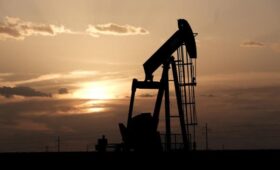 Нефть подорожала более чем на $3: сколько теперь стоит баррель