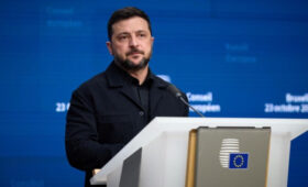 Зеленский рассказал, планирует ли Британия снять санкции с Усманова и Фридмана