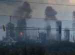 Россия устанавливает сооружения вокруг своих НПЗ для защиты от украинских дронов, — СМИ